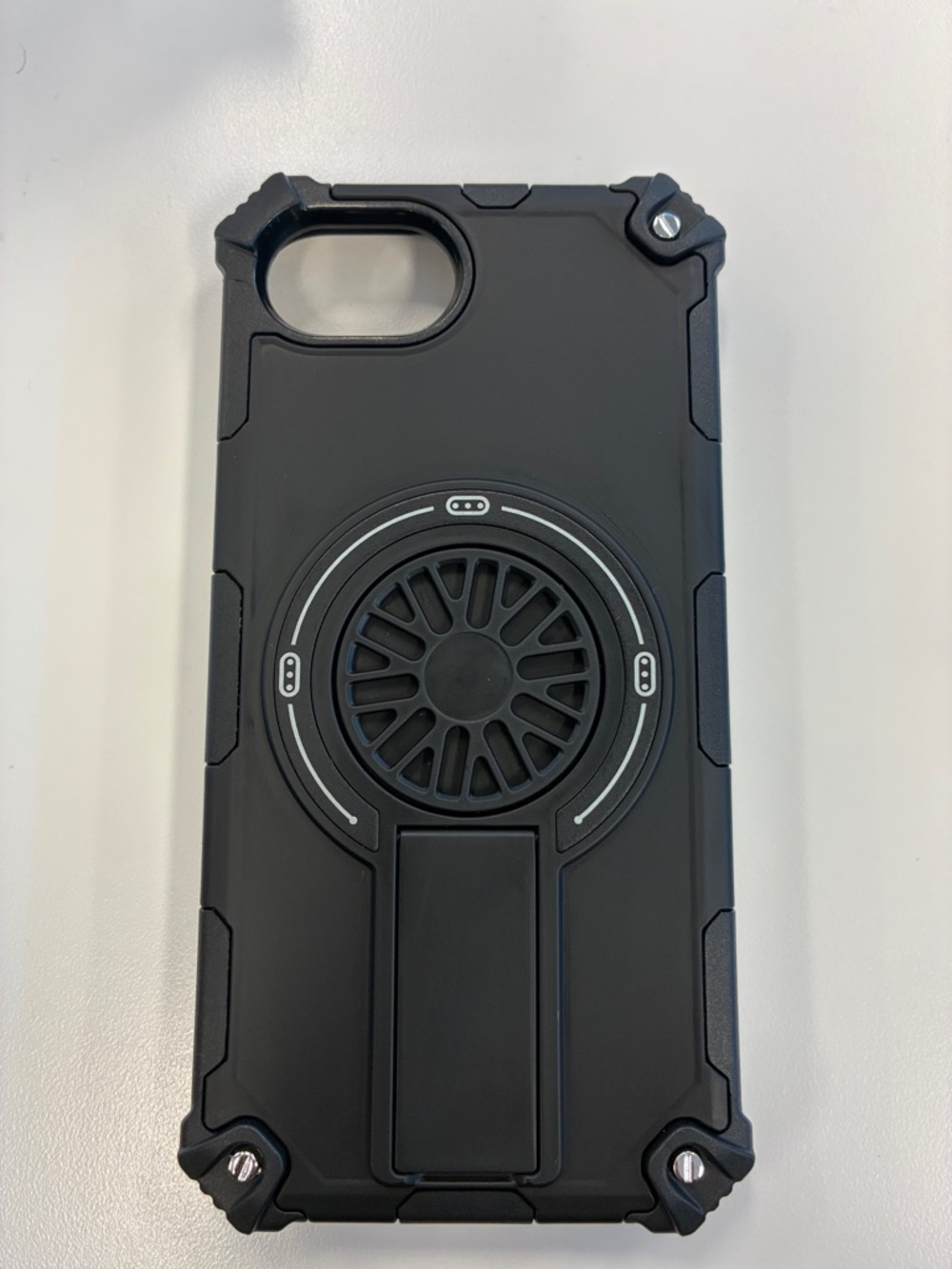 16E Black Case with Built-In Fidget spinner and kick stand. MagSafe